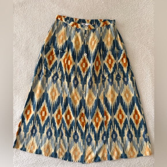 DR2 Dresses & Skirts - DR2 Multicolor Geometric Midi Skirt Size Small